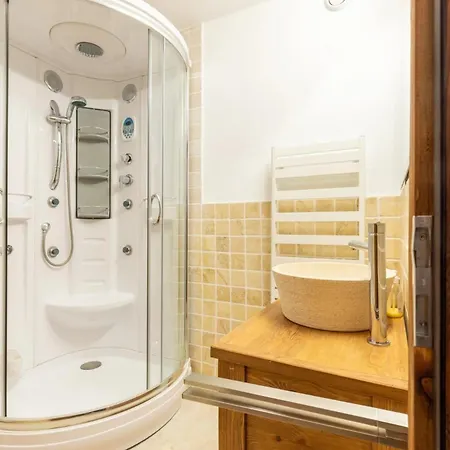 Triplex Penthouse In The Heart Of Vermala Apartamento