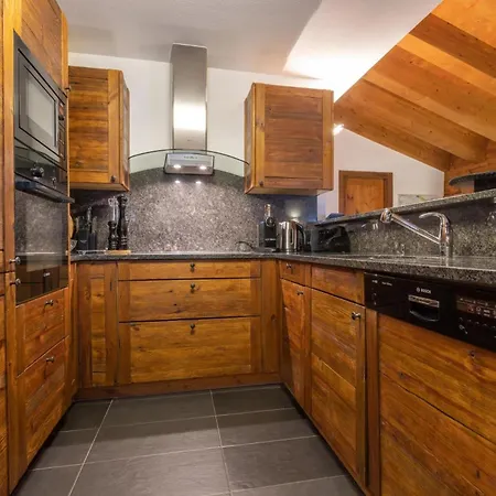 Triplex Penthouse In The Heart Of Vermala * Bluche
